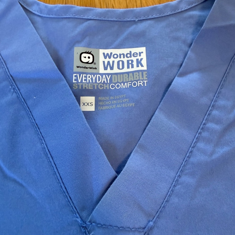 WonderWink WonderWORK Scrub Set - Ceil Blue - XXS Top / XS Tall Pants - Picture 9 of 10